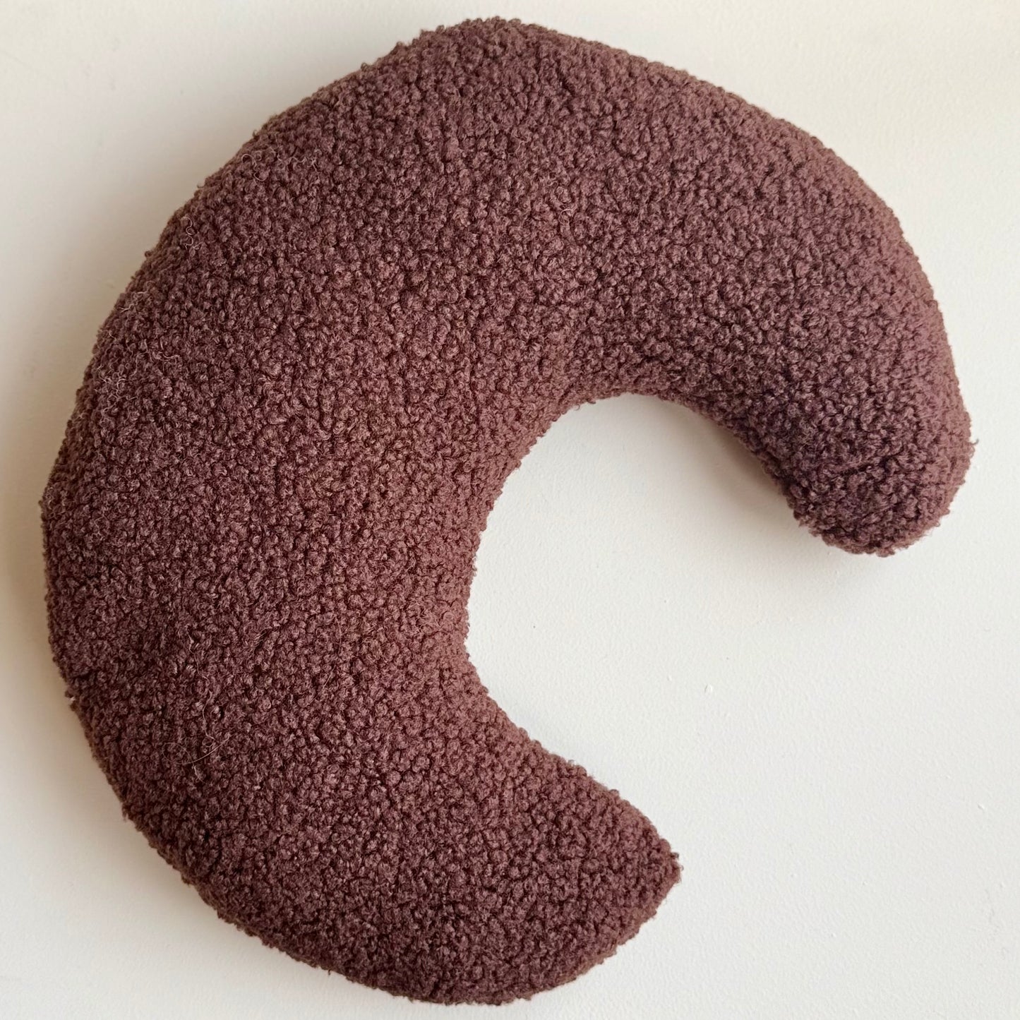 Kussen maan - donkerbruin