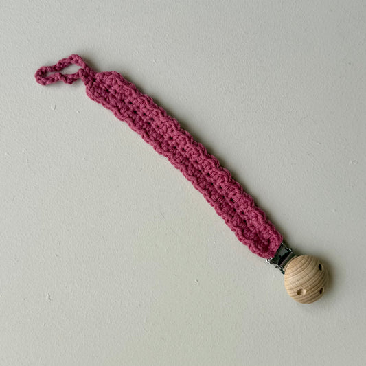 Gehaakte speenkoord donker roze