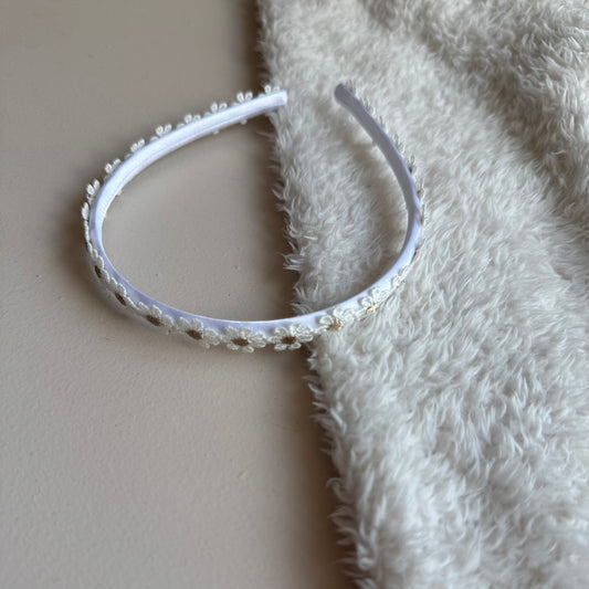 Haarbandje wit/gouden bloemetjes